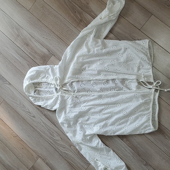 Tempo Paris White Eyelet Cotton Cover Up Jacket - Picture 1 of 9